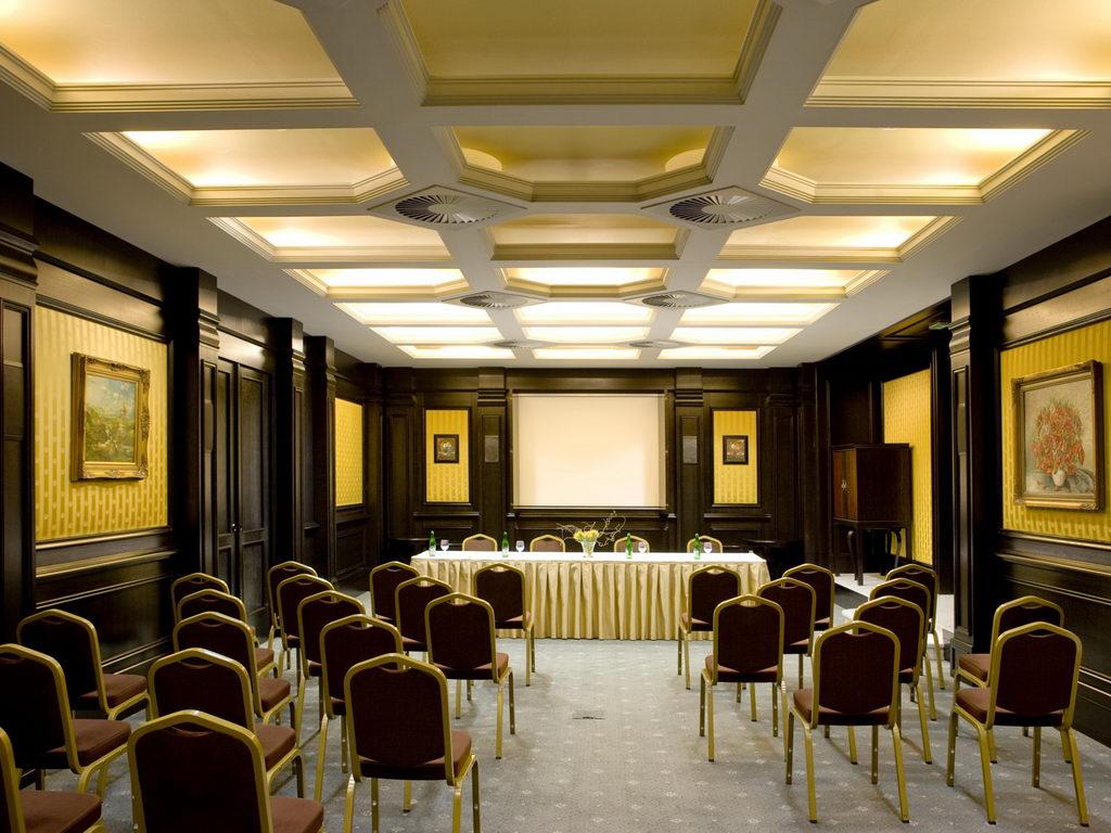 Otel Esplanade